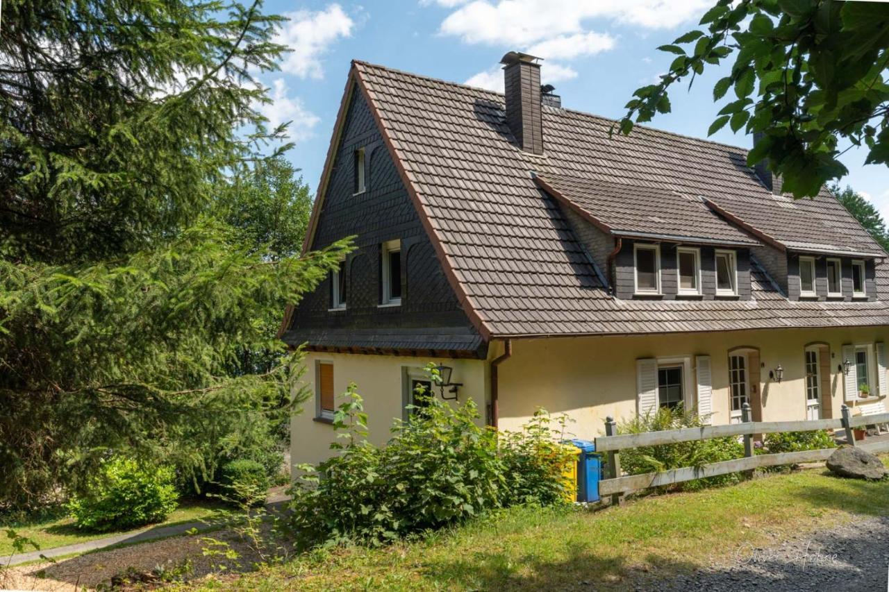 Ferienwohnung Am Waldrand Бад-Ласфе Экстерьер фото